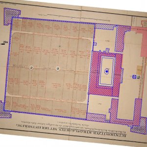 Obr. 6: Bučovice. Vektorový georeferencovaný plán půdorysu zámeckého areálu s přilehlým parkem (zpracoval P. Vitula) na rastrovém transformovaném podkladu historického situačního plánu (MZA Brno, M. Rothmayer, kolorovaná perokresba).