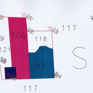 Obr. 71: Uherčice 1/2014-15 – sonda č. 5 – fotoplán.  Vstupní nádvoří - SZ část – odkryté novověké souvrství (č. 117, 118 a 121), cihelná zeď (č. 706) a kamenná štětová dlažba (č. 53 (zhotovil P. Vitula).